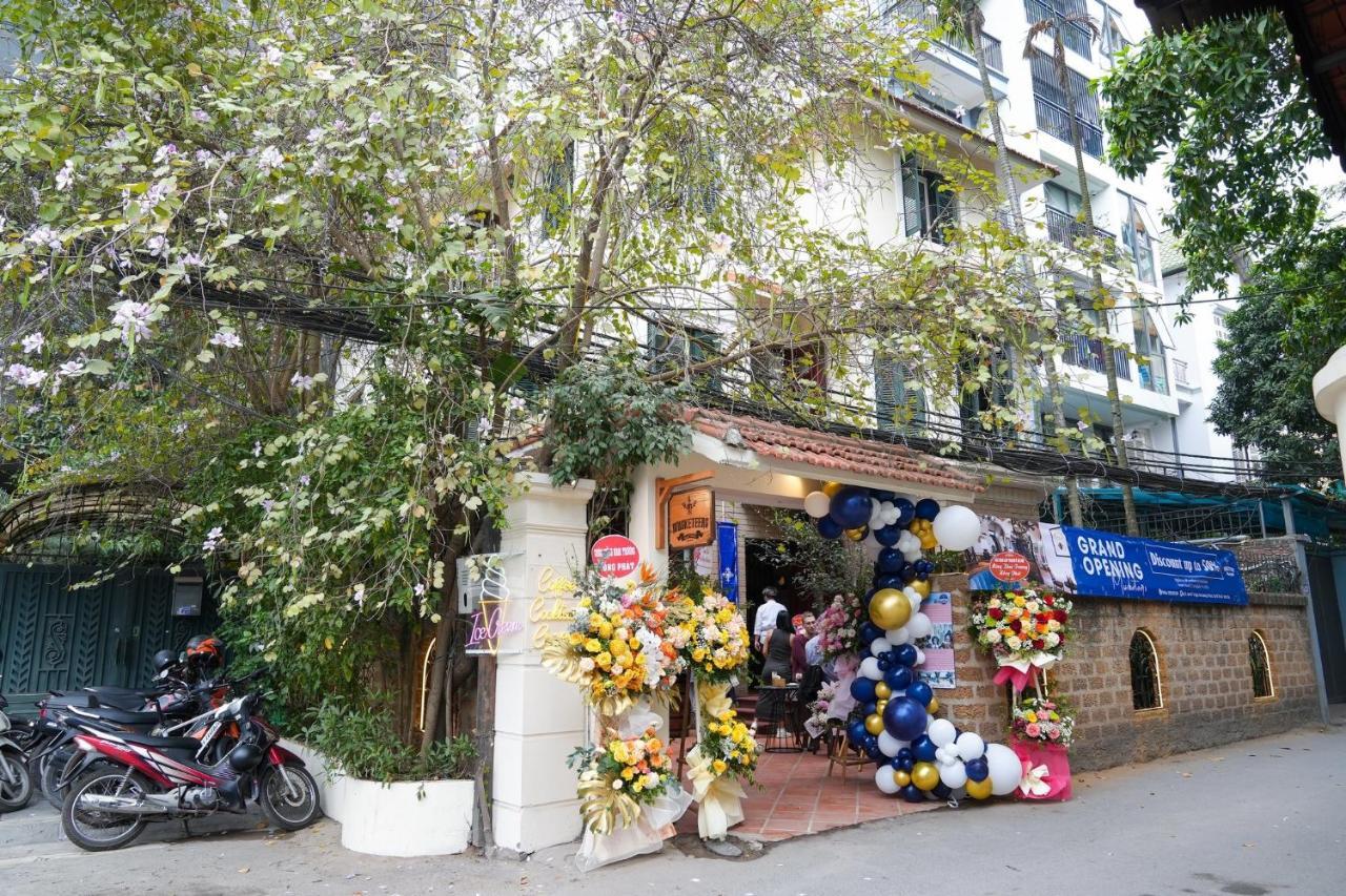 Musketeers Guest House Hanoi Exterior photo
