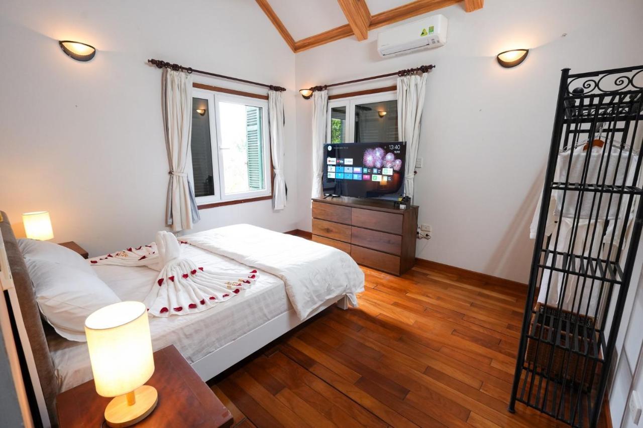 Musketeers Guest House Hanoi Exterior photo
