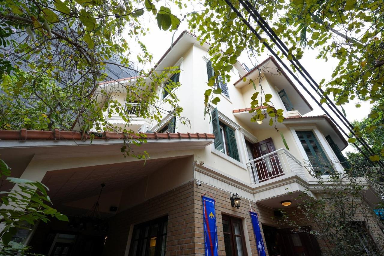 Musketeers Guest House Hanoi Exterior photo